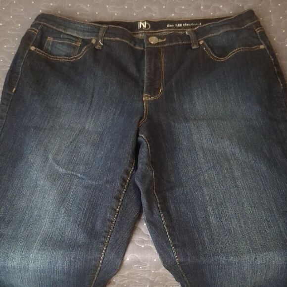 New Directions Dark Blue Straight Leg Jeans size 14 - Picture 2 of 7